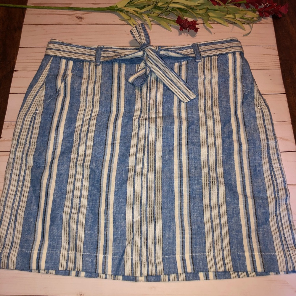 Tommy Hilfiger Skirt Size 4